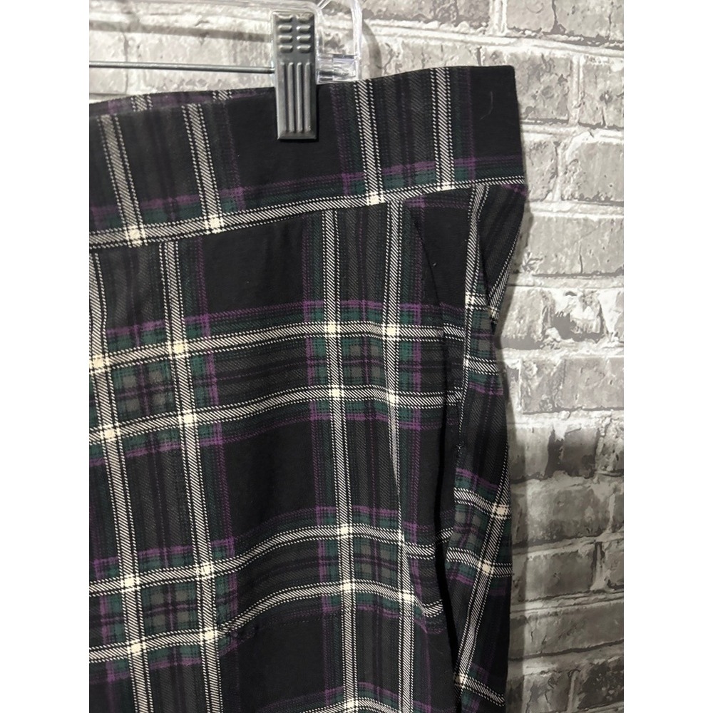 Torrid Plaid Legging - Picture 3 of 4